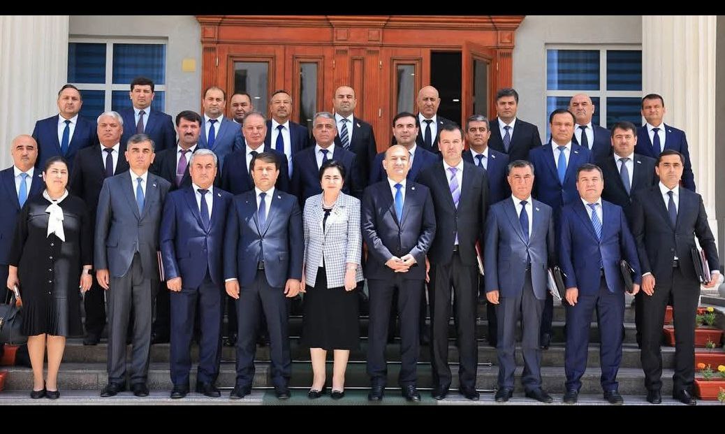 6f072e9f-b913-455a-8317-7c0705b28b07